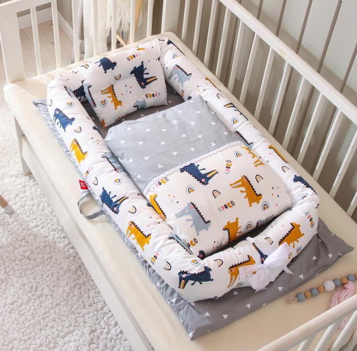 Foldable Portable Newborn Baby Crib With Mattress