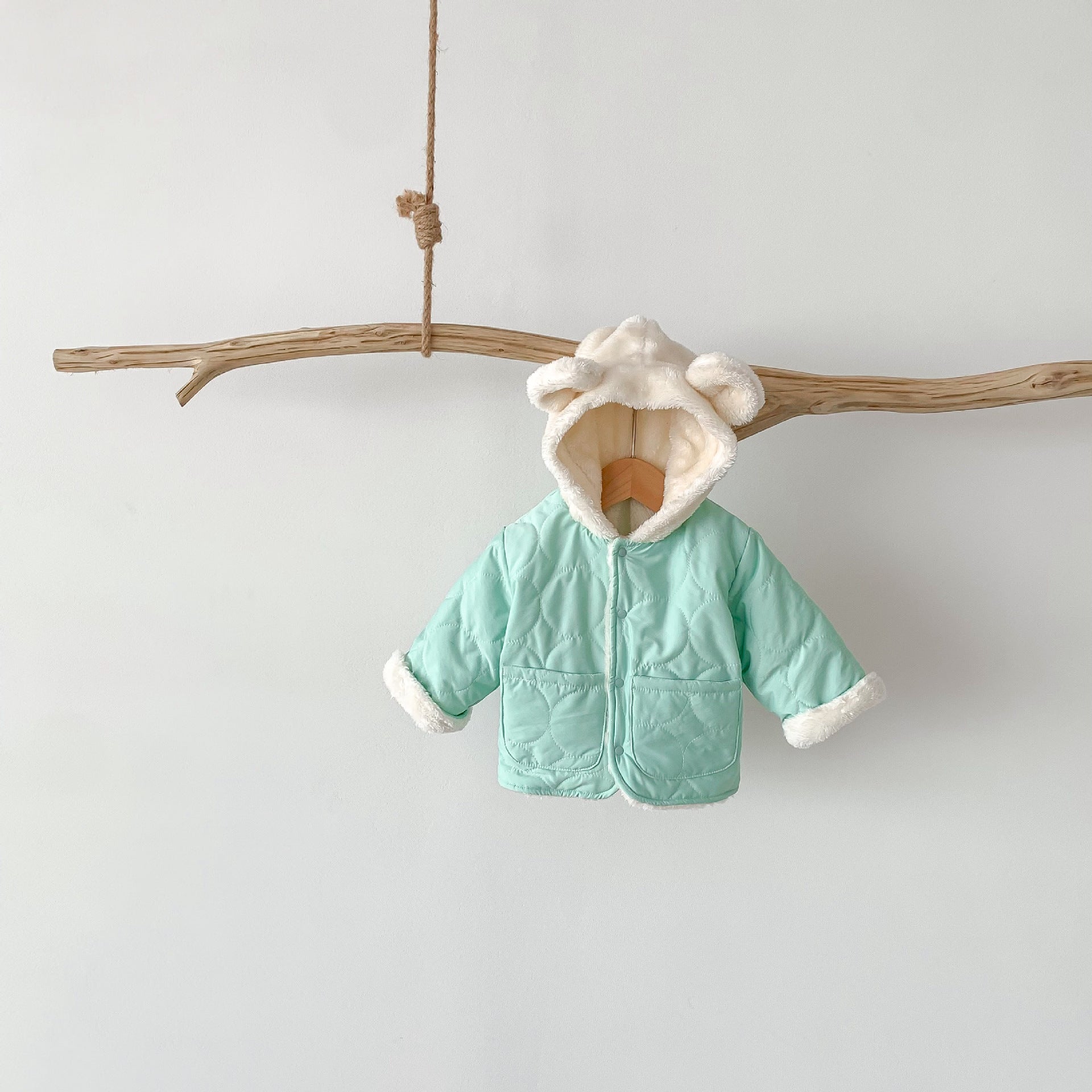 Fashionable Fleece-lined Quilted Baby Clothes